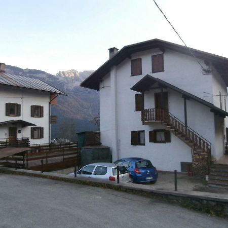 Flora Quinz Villa Sappada Exterior photo