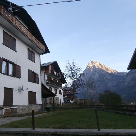 Flora Quinz Villa Sappada Room photo